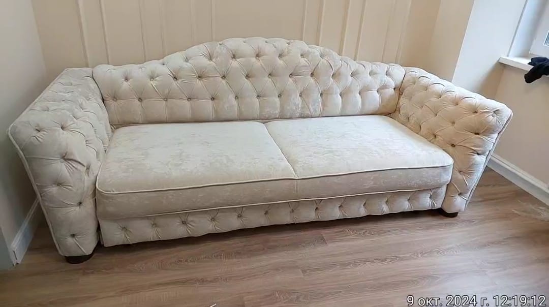 Обивка дивана. Санкт-Петербург