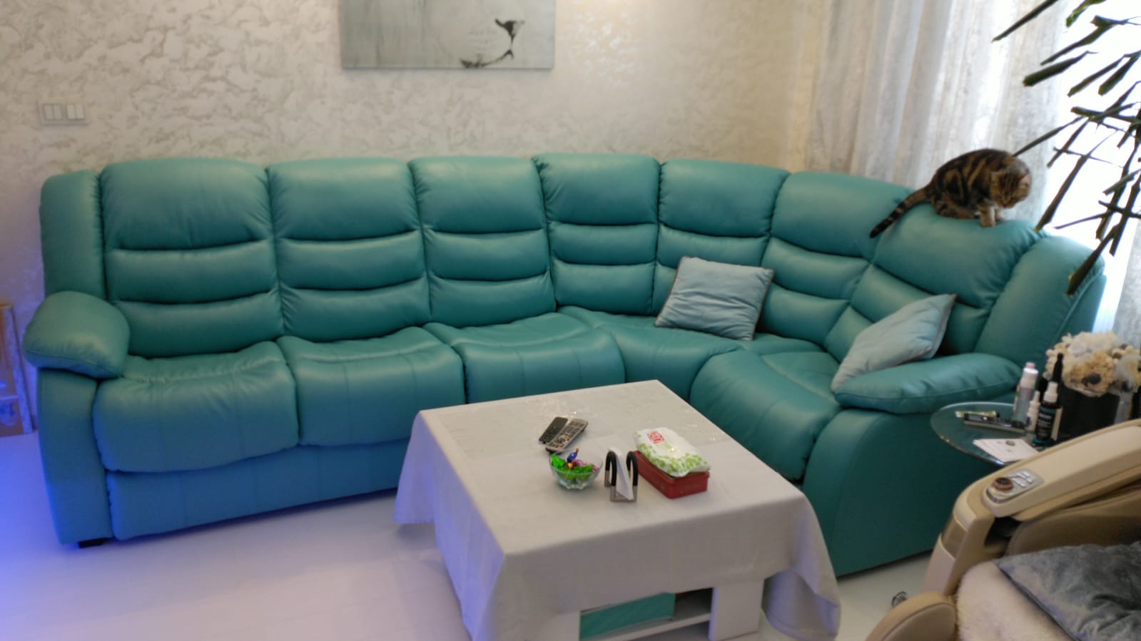 Перетяжка дивана на дому. Санкт-Петербург