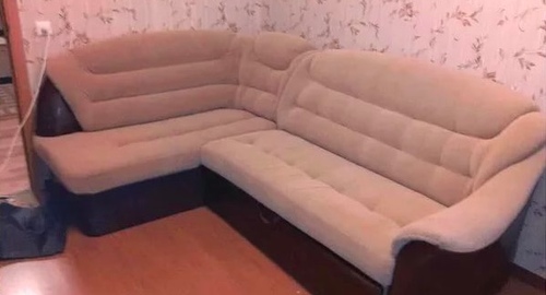 Перетяжка углового дивана. Санкт-Петербург